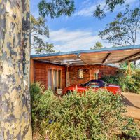 4 Mitchell Drive LEOPOLD VIC 3224