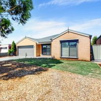 6 Kendall Court Miners Rest, VIC 3352