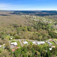 16 Forest Ave Hepburn Springs VIC 3461