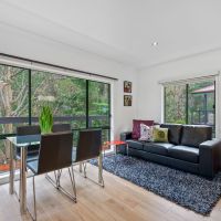 16 Forest Ave Hepburn Springs VIC 3461