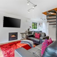 16 Forest Ave Hepburn Springs VIC 3461