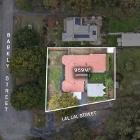 2 Barkly St Buninyong VIC 3357