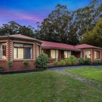 2 Barkly St Buninyong VIC 3357