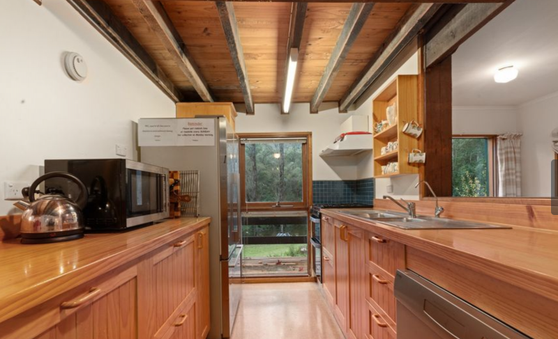 4335 Mansfield Woods Point Rd KEVINGTON VIC 3723 