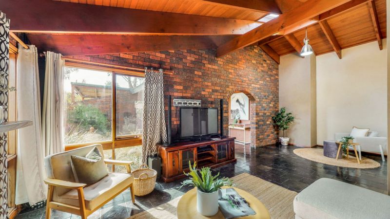 4 Mitchell Drive LEOPOLD VIC 3224 