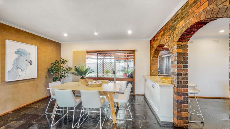 4 Mitchell Drive LEOPOLD VIC 3224 