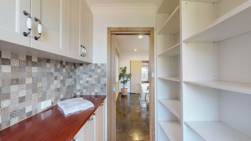 4 Mitchell Drive LEOPOLD VIC 3224 