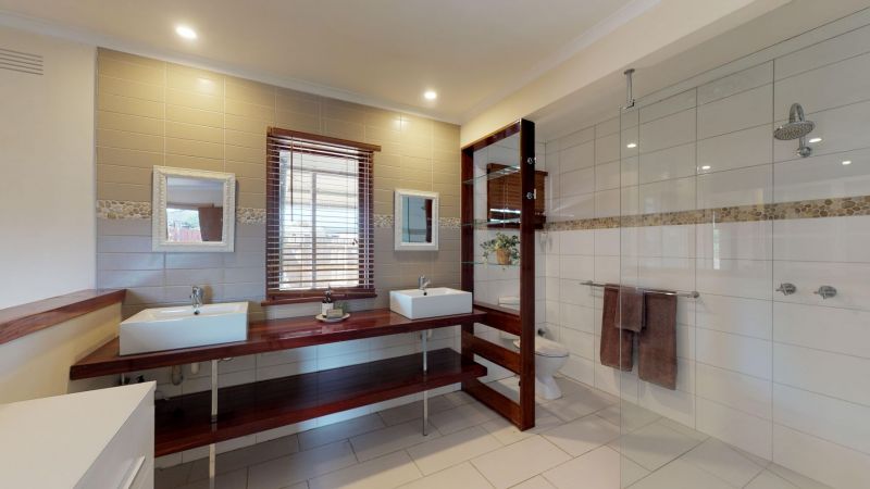 4 Mitchell Drive LEOPOLD VIC 3224 