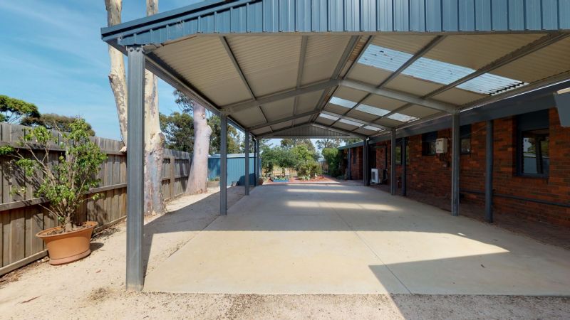 4 Mitchell Drive LEOPOLD VIC 3224 