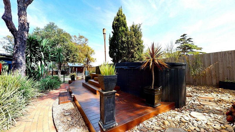 4 Mitchell Drive LEOPOLD VIC 3224 