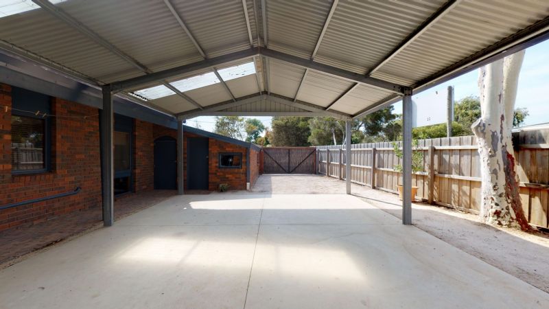 4 Mitchell Drive LEOPOLD VIC 3224 