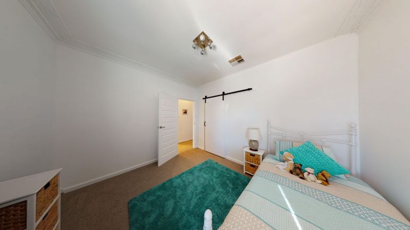 827 Laurie Street MOUNT PLEASANT VIC 3350 