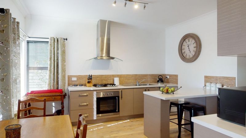 827 Laurie Street MOUNT PLEASANT VIC 3350 