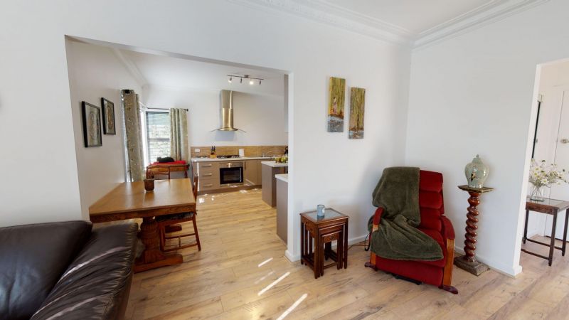 827 Laurie Street MOUNT PLEASANT VIC 3350 