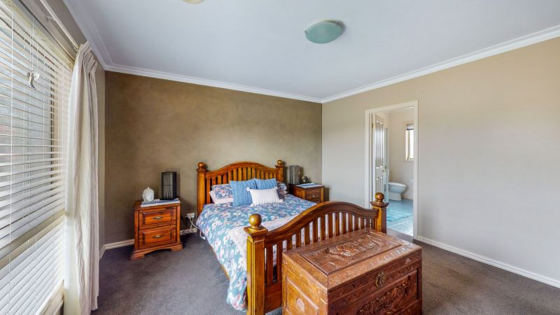 2 Argyle Crescent Lucas VIC 3350 