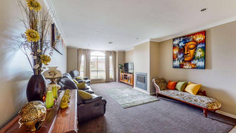 2 Argyle Crescent Lucas VIC 3350 