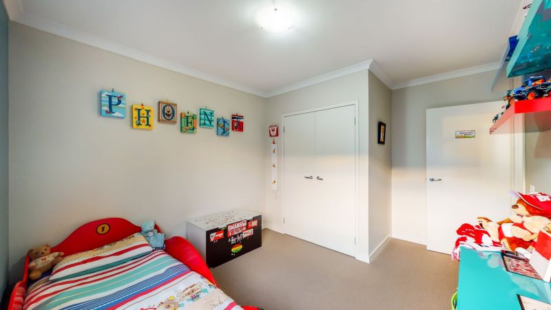 3 Tawleed Grove, Clyde North VIC 3978 