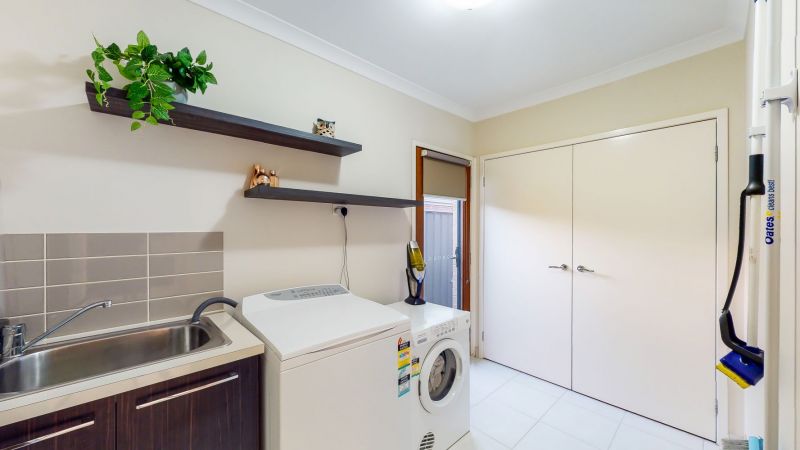 3 Tawleed Grove, Clyde North VIC 3978 