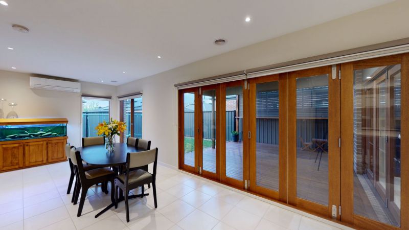 3 Tawleed Grove, Clyde North VIC 3978 
