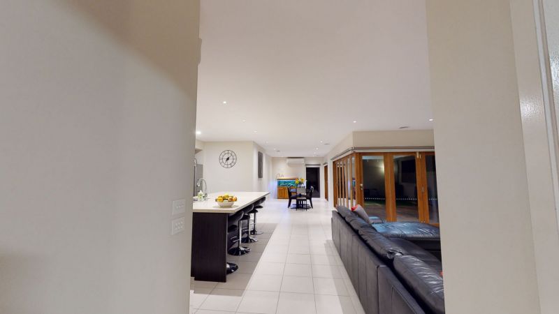 3 Tawleed Grove, Clyde North VIC 3978 
