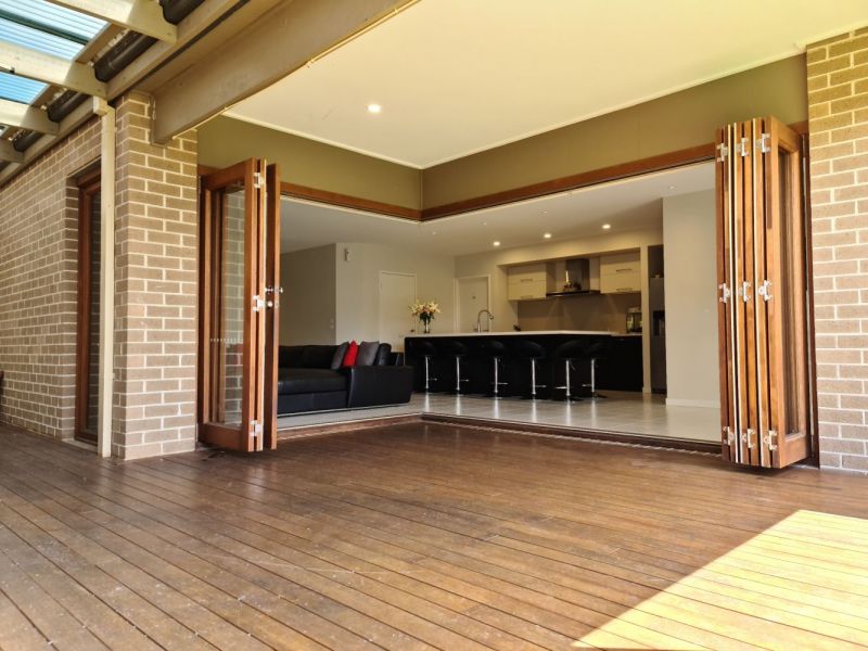 3 Tawleed Grove, Clyde North VIC 3978 