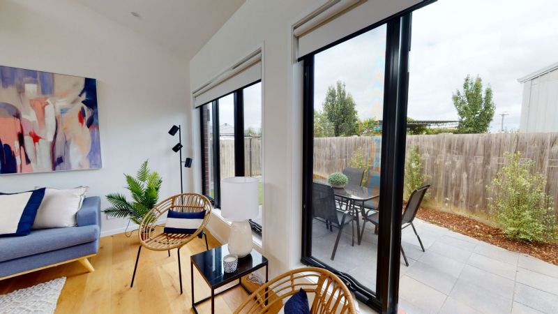 Unit 3 11 Walton Street Wendouree VIC 3355 