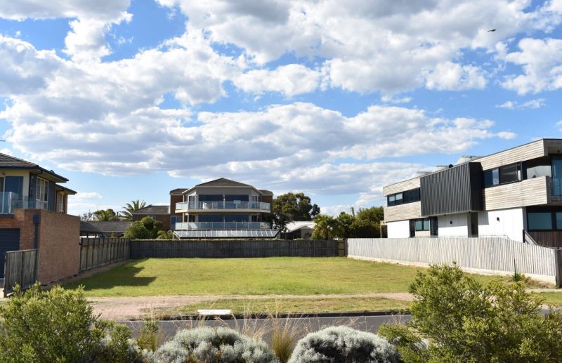 175 The Esplanade TORQUAY VIC 3228 