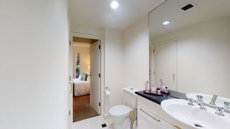 25/211 Wellington Pde South East Melbourne VIC 3002 