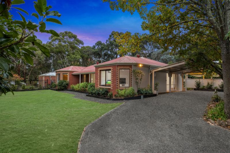 2 Barkly St Buninyong VIC 3357 