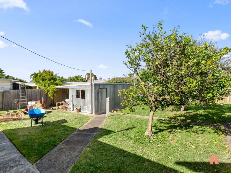 384 Ryrie Street EAST GEELONG VIC 3219 