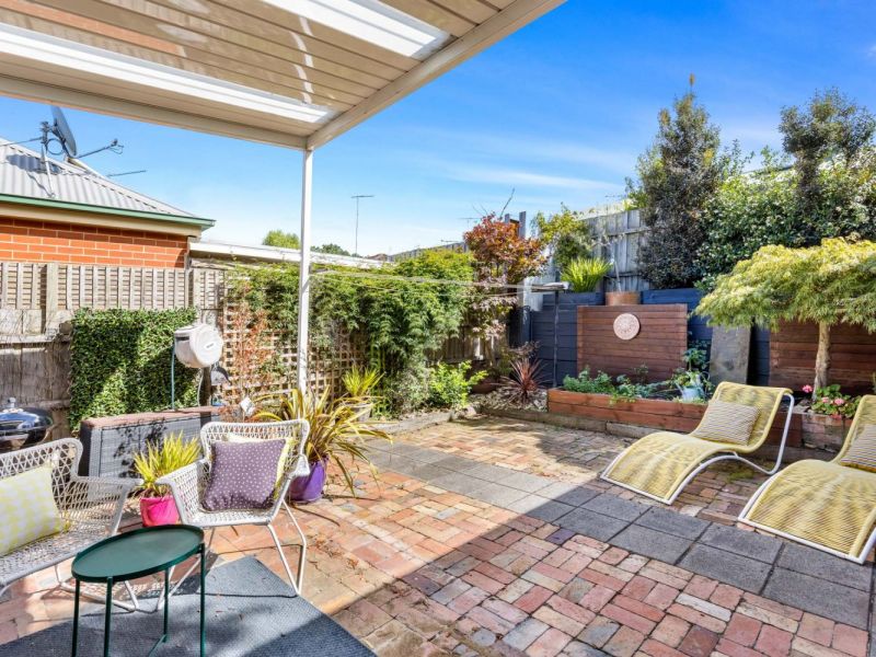 2/65 Fyans St South Geelong VIC 3220 